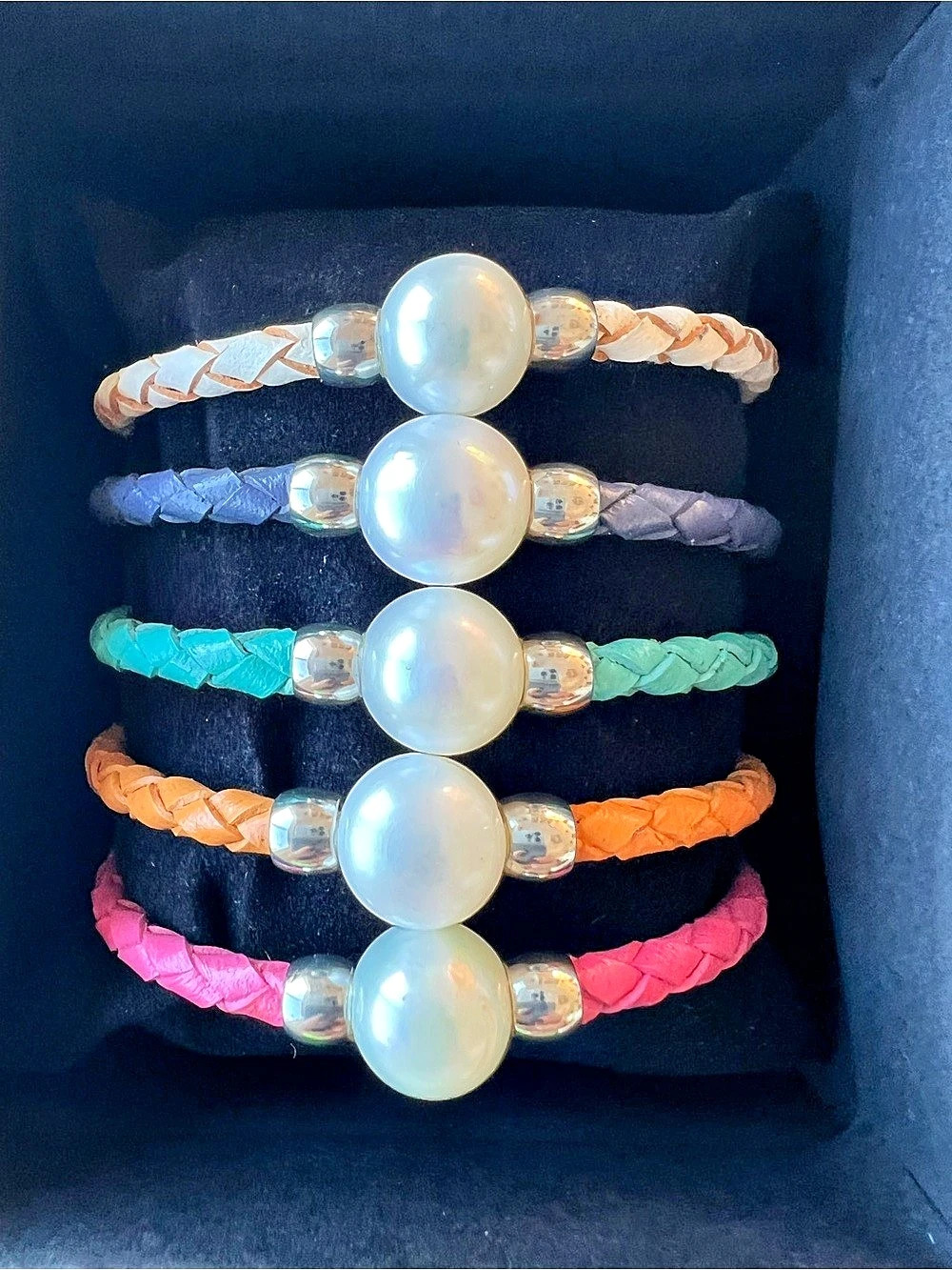 JTV Cultured Freshwater Pearl Imitation Leather Silver Tone Bangle Set of 5. NWT